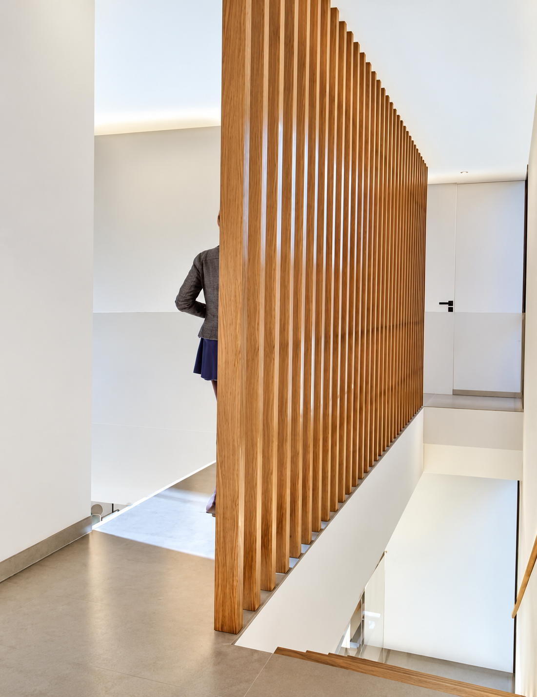 Panelado con listones de madera natural
